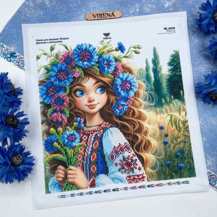 Квадрат "Дівчинка з волошками" КВ 3009 (КВ 3009)