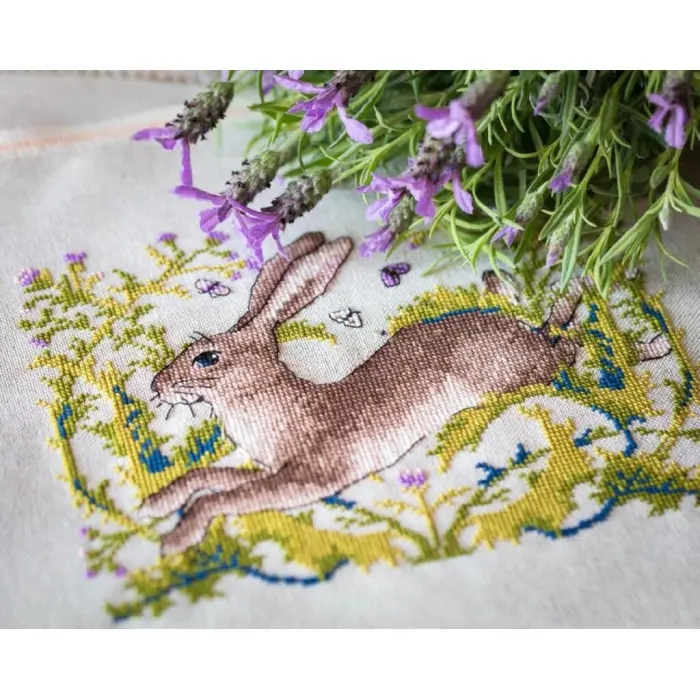 К-147А Заєць. Мережка. Набір для вишивки хрестиком на Aida 16