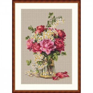 К-39 Троянди. Мережка. Набір для вишивки хрестиком на Aida 16