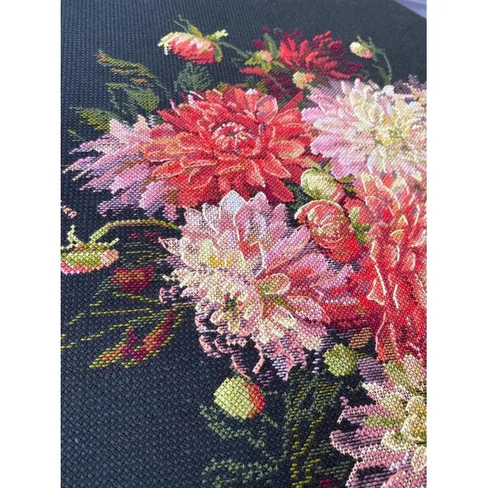 К-219 Георгіни. Мережка. Набір для вишивки хрестиком на Aida 16