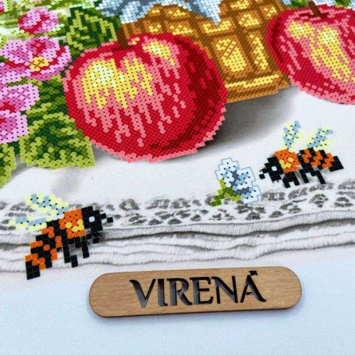 Рушник для вишивки бісером на спасівський кошик з яблуками, медом, квітами та бджолами (РКВ-087)