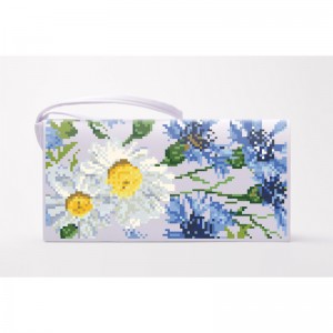 Заготовка клатча "Волошки і ромашки" для вишивки бісером (КЛ177кБ1301)