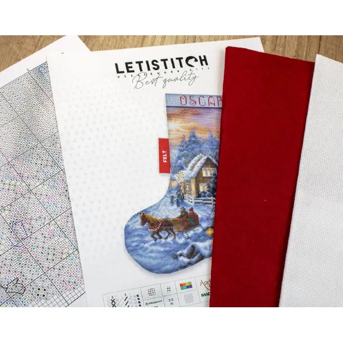L8011 Чобіток Різдвяний. Letistitch. Набір для вишивки хрестиком
