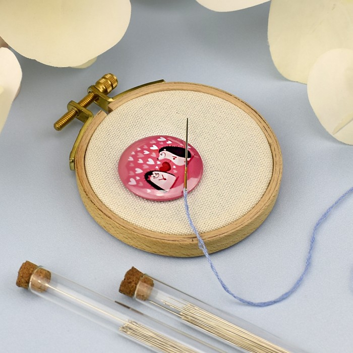 Магнітний тримач для голок та схем МТ-36 "Кохання навколо"