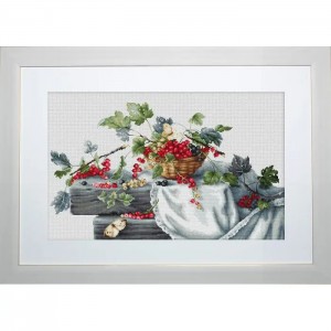 B2262 Червона смородина. Luca-S. Набір для вишивання нитками