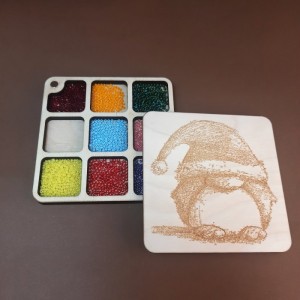 Квадратний міні органайзер для бісеру, намистин та іншого дріб'язку Коробушка (060270)