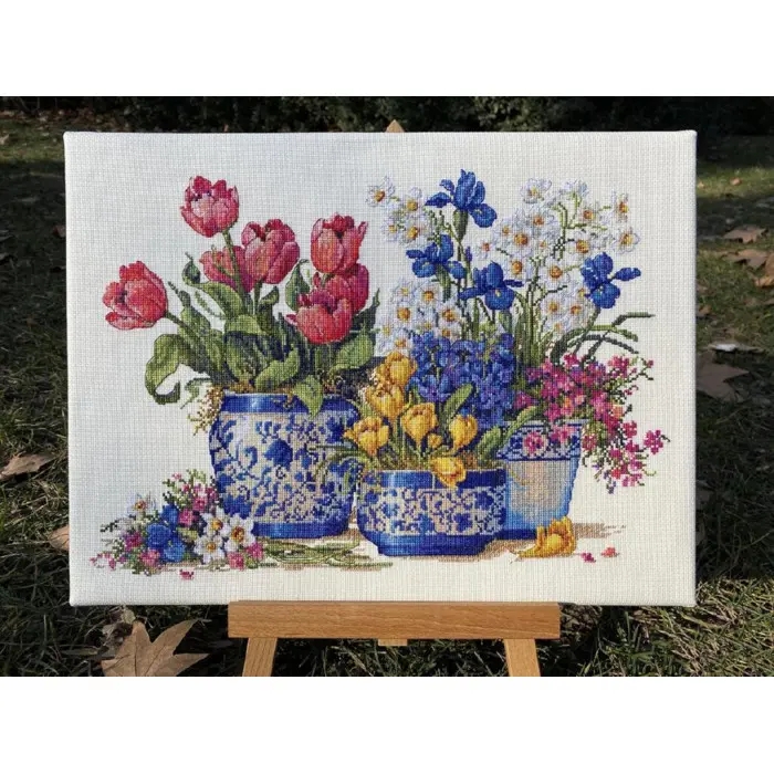 К-195 Весняний сад в синьому. Мережка. Набір для вишивки хрестиком на Aida 16