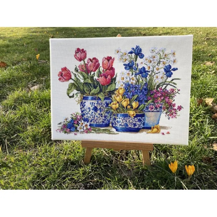 К-195 Весняний сад в синьому. Мережка. Набір для вишивки хрестиком на Aida 16