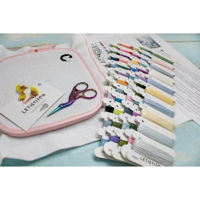 L8054 Літня пишнота. Letistitch. Набір для вишивки хрестиком