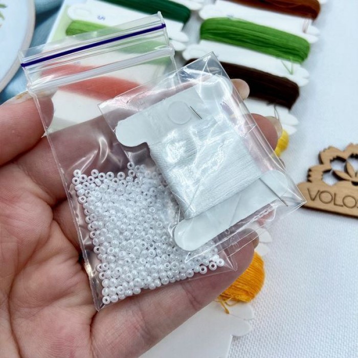 Набір для вишивки хрестиком та бісером «Весняний віночок» (VC-052-R)