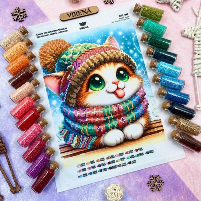 Картина для вишивки бісером "Кіт язичком ловить сніжинки" (А4Н-612)