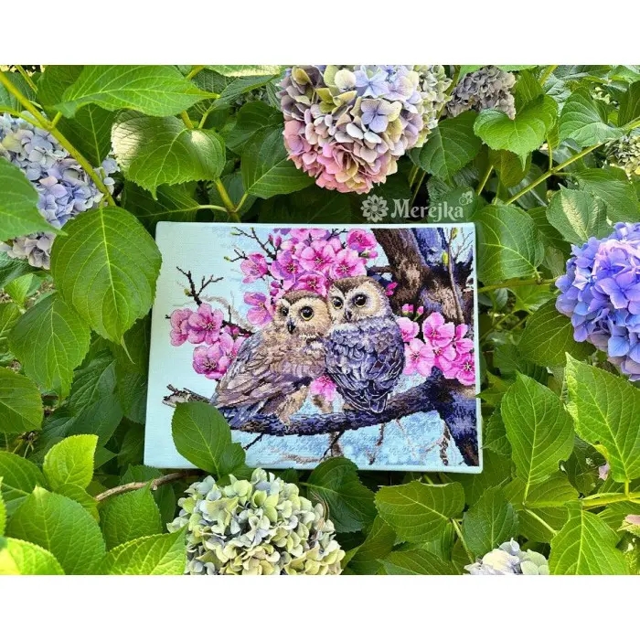 К-228 Дві сови у весняному цвітінні. Мережка. Набір для вишивки хрестиком на Aida 16