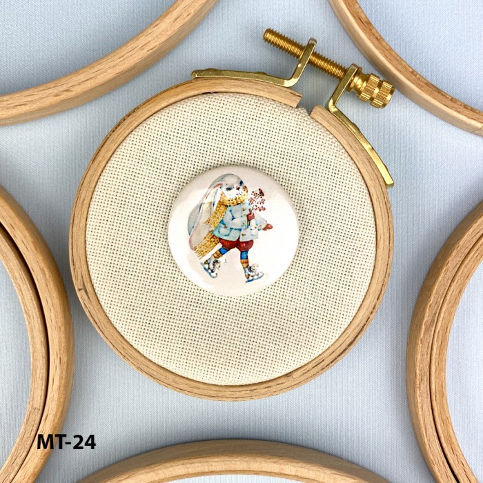 Магнітний тримач для голок та схем МТ-24 "Зайченя на ковзанах"