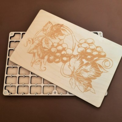 Органайзер для бісеру з дерев'яною кришкою на 56 пронумерованих комірок (060225)