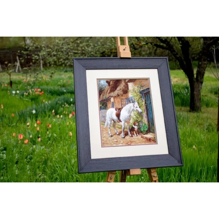 B572 У будиночка. Luca-S. Набір для вишивки нитками