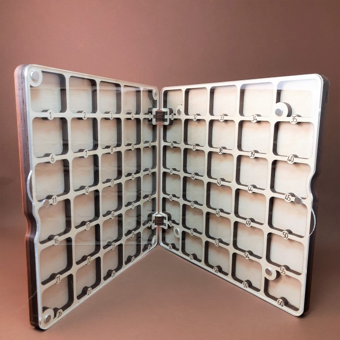 Дерев'яний органайзер для бісеру Книжка на 60 комірок (060534к)