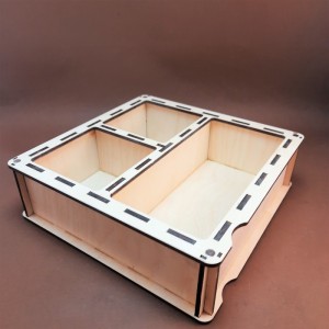 Ящик світлий під багатоярусний органайзер. Висота 60 мм. Глибина комірок 56 мм. На три відділення (060215)