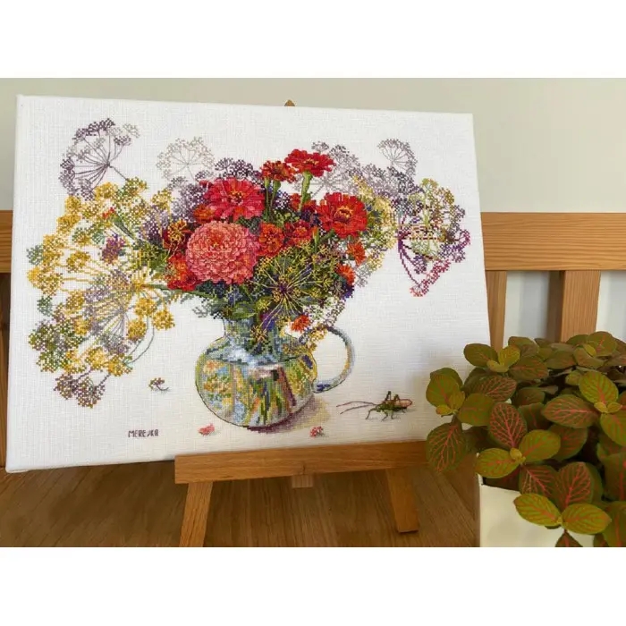 K-210А Цинія і кріп. Мережка. Набір для вишивки хрестиком на Aida 16