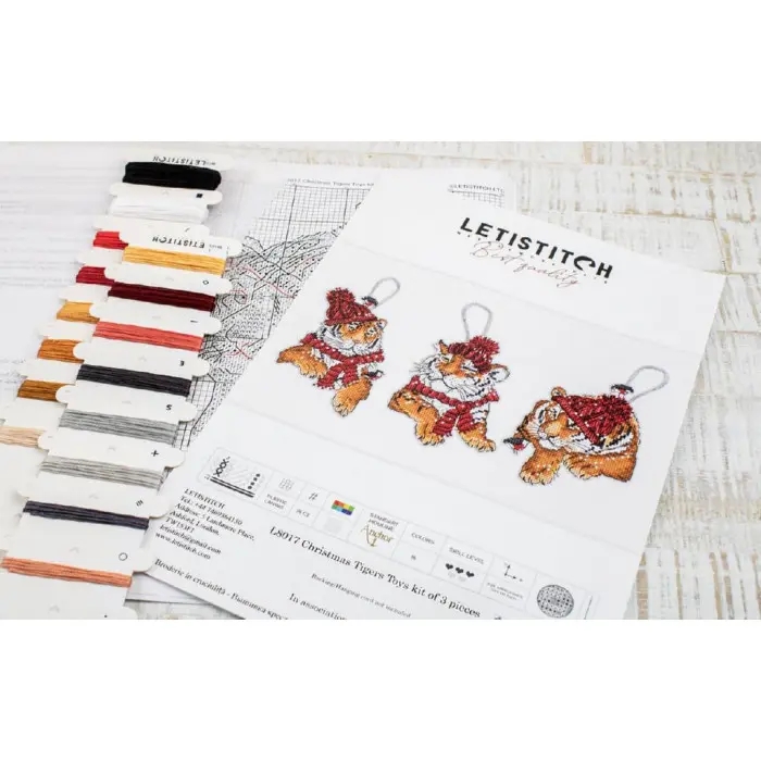 L8017 Набір ялинкових іграшок Тигри. Letistitch. Набір для вишивки хрестиком